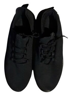 NWOT Men's Black Athletic Running, Tennis, Walking Lightweight Sneakers